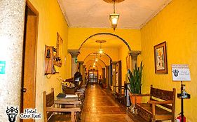 Hotel Caxa Real